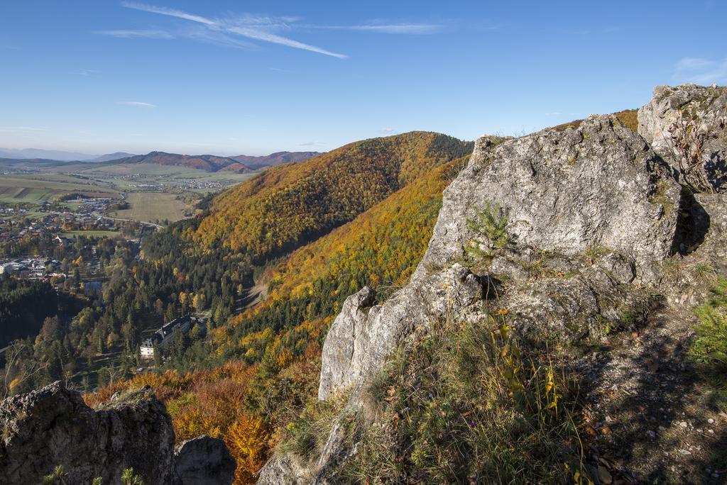 Hotel Skalka Rajecké Teplice Zewnętrze zdjęcie