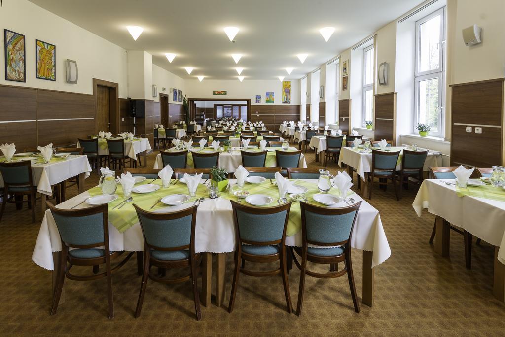 Hotel Skalka Rajecké Teplice Zewnętrze zdjęcie