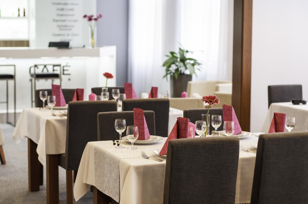Hotel Skalka Rajecké Teplice Zewnętrze zdjęcie