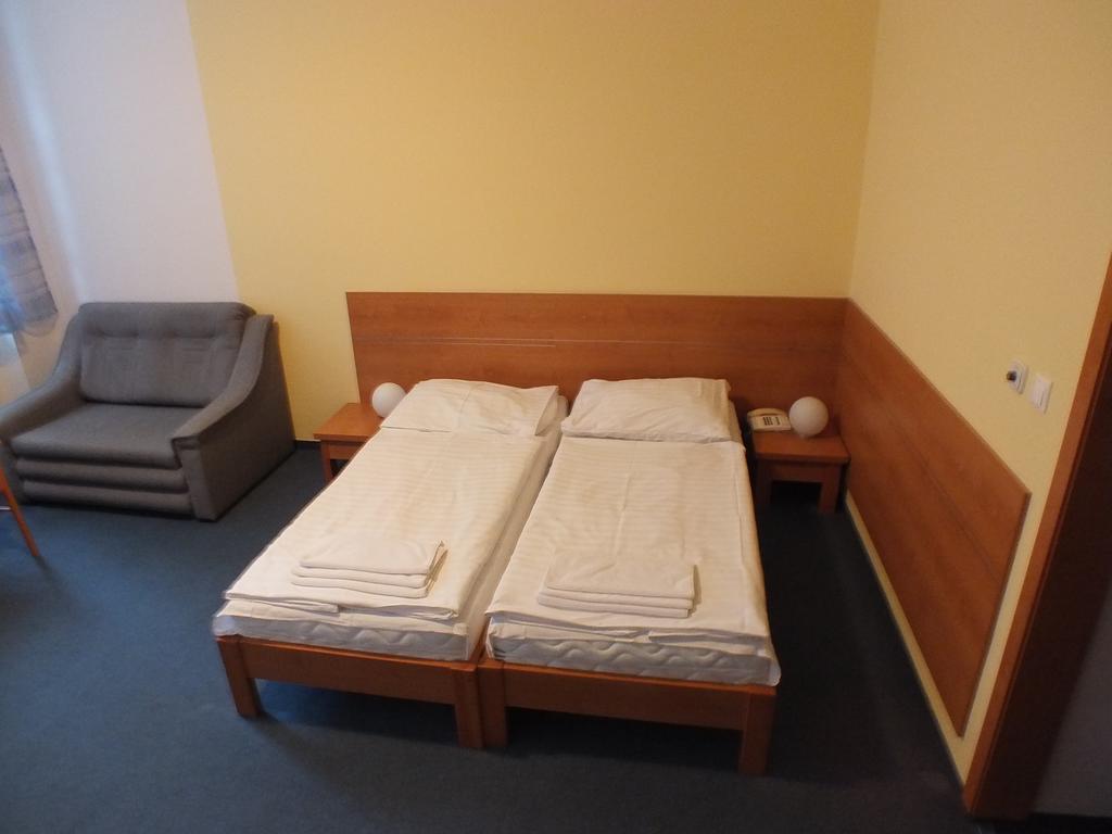 Hotel Skalka Rajecké Teplice Zewnętrze zdjęcie