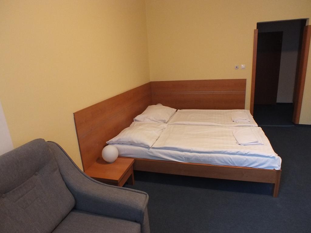 Hotel Skalka Rajecké Teplice Zewnętrze zdjęcie
